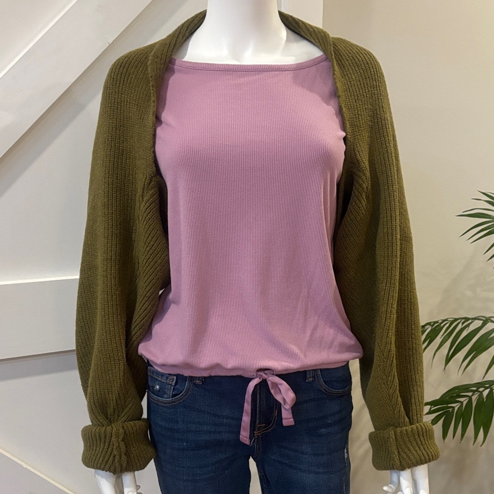NWOT Olive Green Thick Knit Shrug Sweater Cardigan